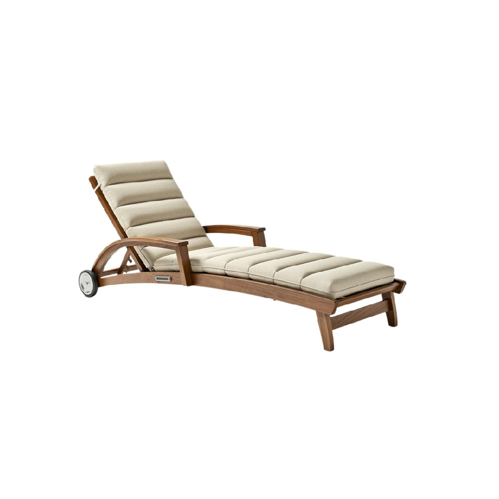 Adjustable Outdoor Recliner Lounge Chair with Wheels and Cushions